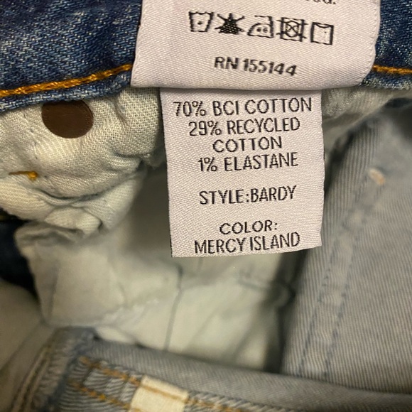 NWT Boyish by HER The Brady style jeans.  Button fly.  Raw hem.  Sz 26 - Picture 9 of 9